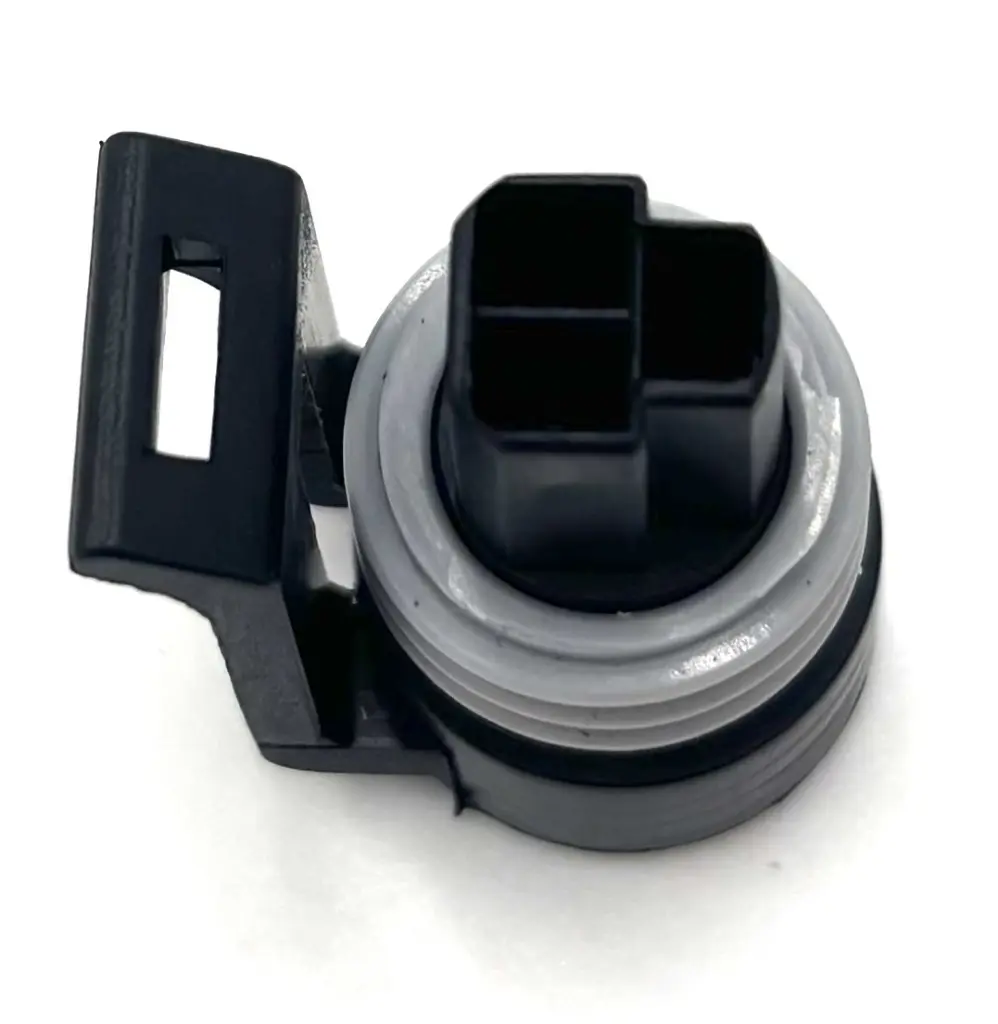 3 pin connector (F) pull to seat bovenaanzicht.webp